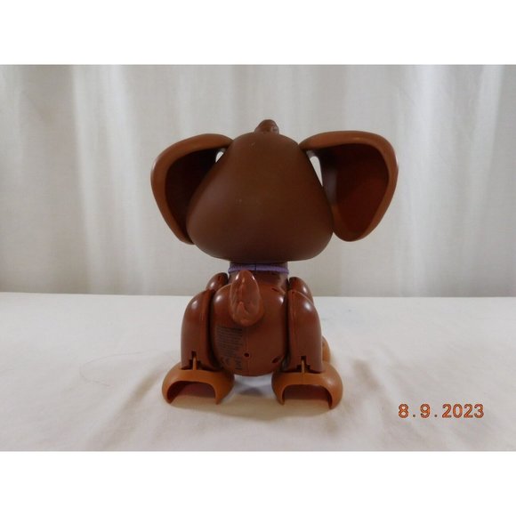 Littlest Pet Shop Brown Blue Eyes Walking Dog 9” x 7” Tested Works  TM & MGA Toy - Picture 4 of 9
